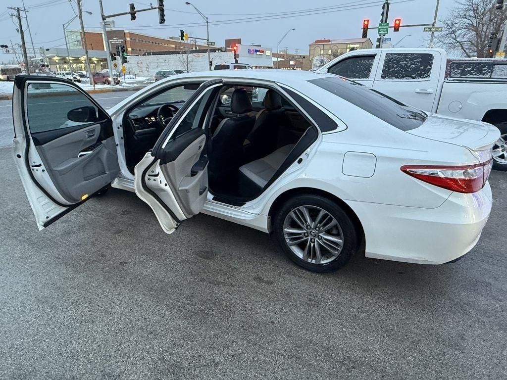 Toyota Camry LE 2016