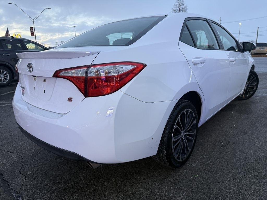 Toyota Corolla LE CVT 2016