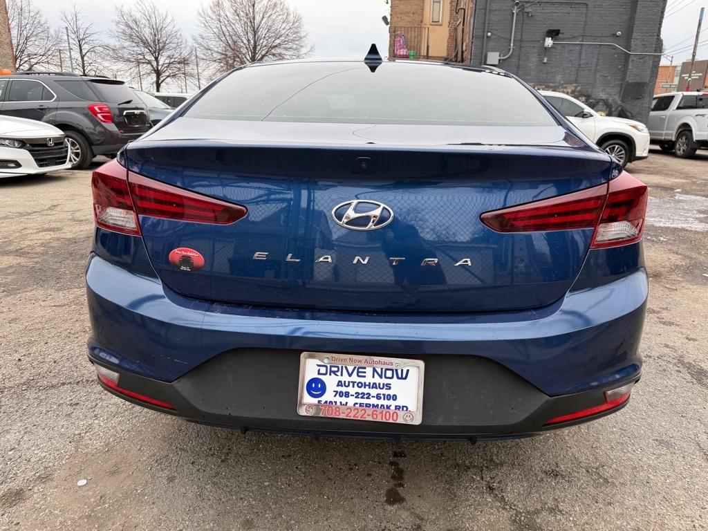 Hyundai Elantra Limited 2020