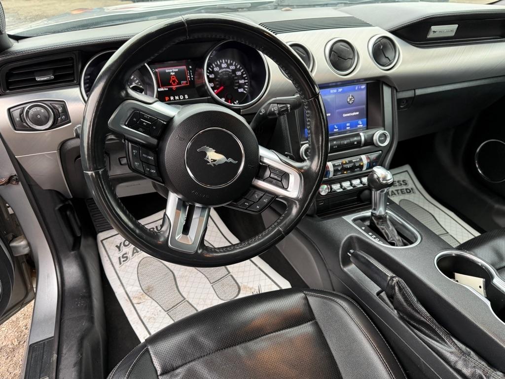 Ford Mustang EcoBoost Premium Convertible 2021