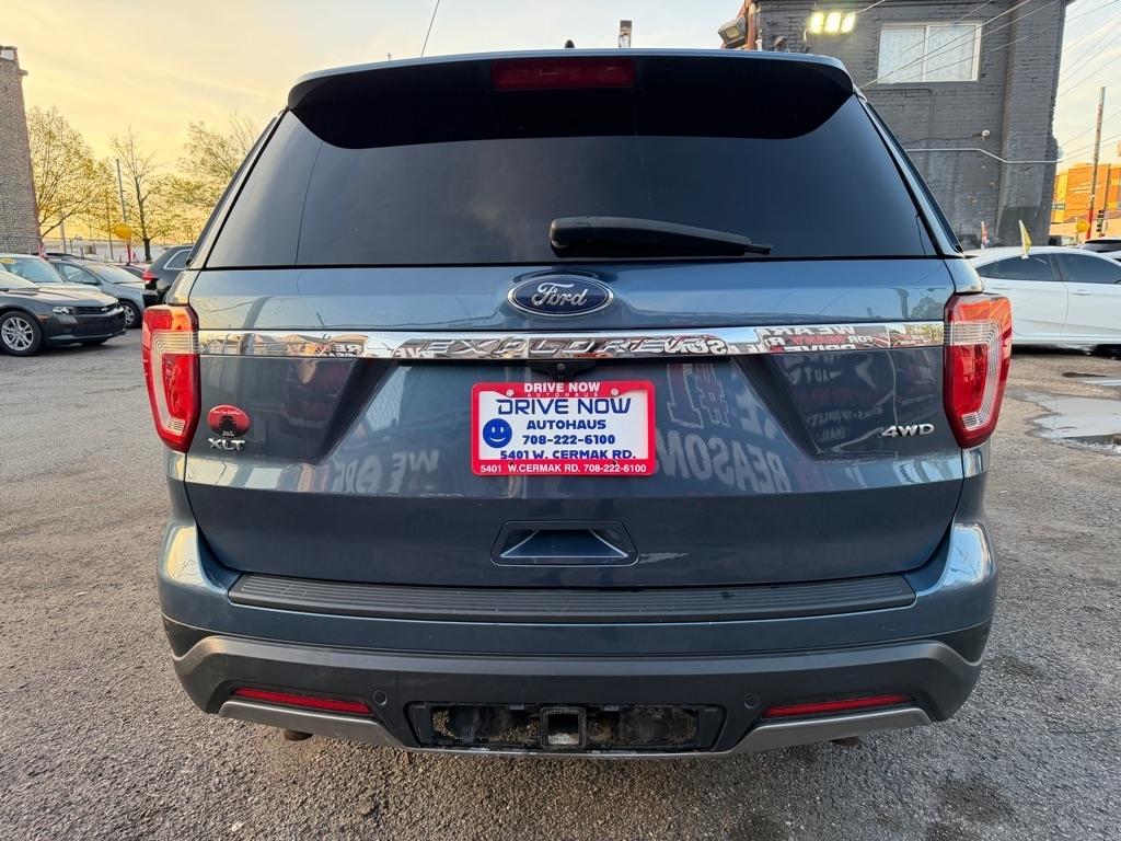 Ford Explorer XLT 4WD 2019