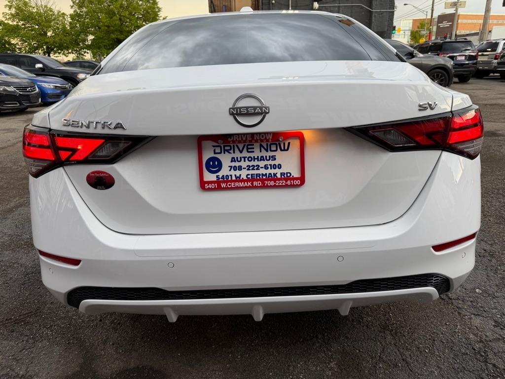 Nissan Sentra SV 2024