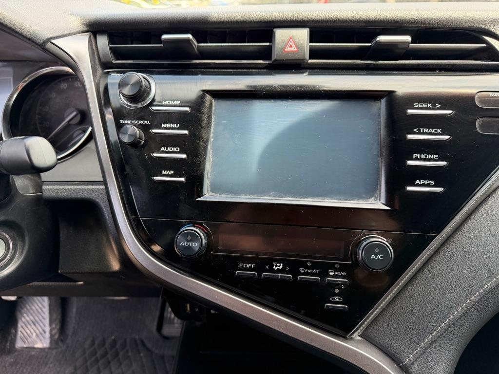 Toyota Camry L 2019