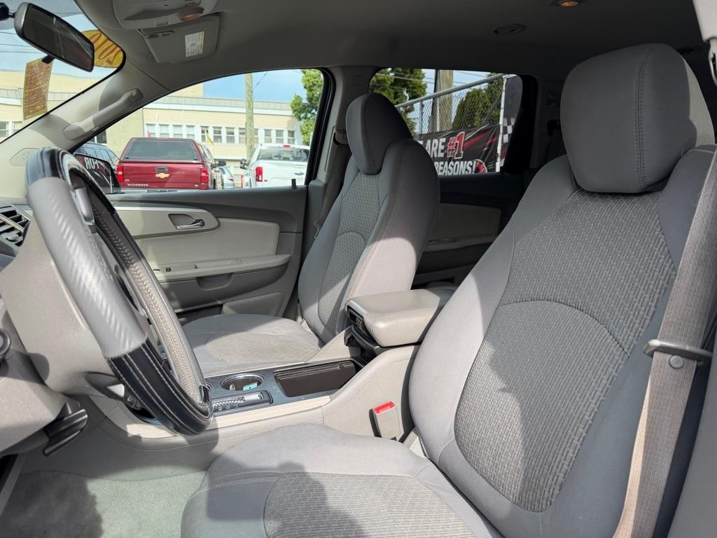 Chevrolet Traverse LT2 AWD 2010
