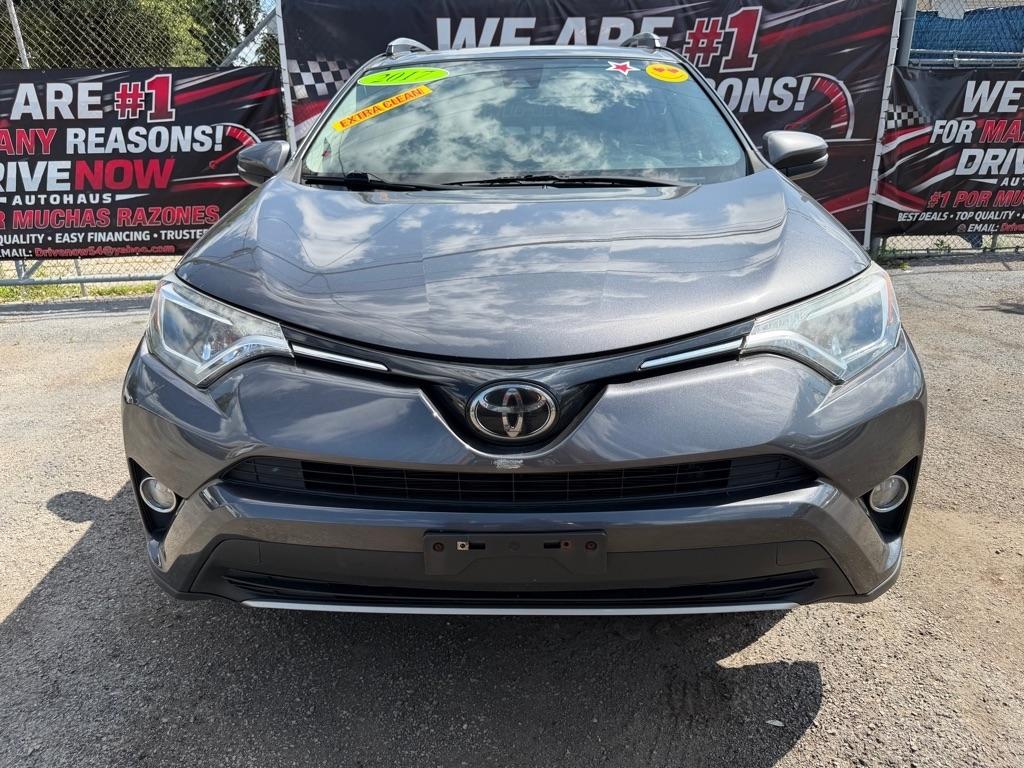 Toyota RAV4 XLE AWD 2017