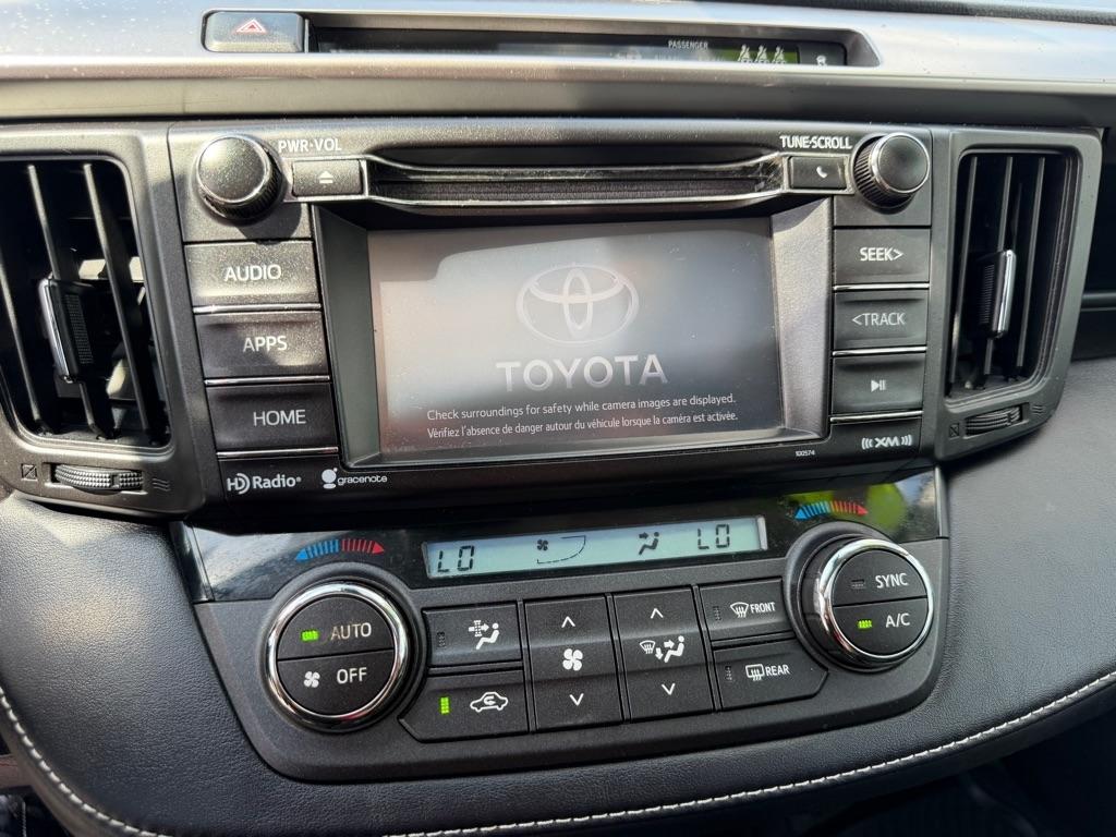Toyota RAV4 XLE AWD 2017