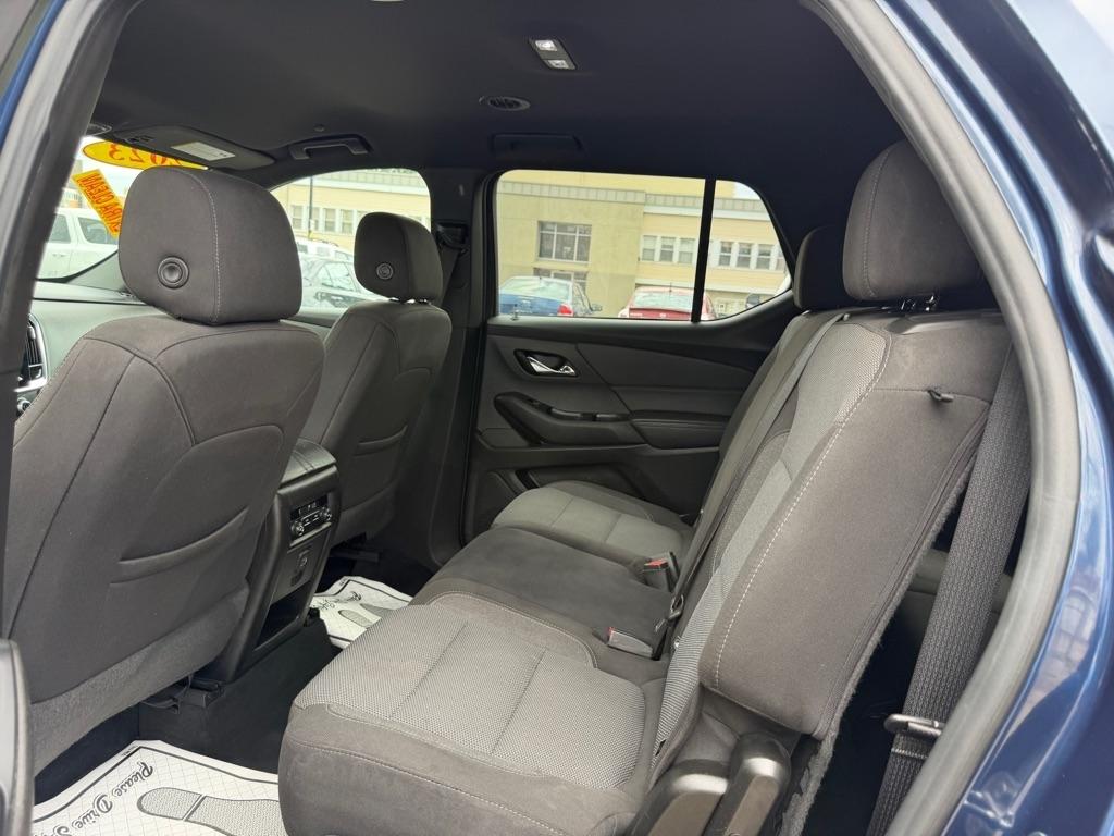 Chevrolet Traverse LT Cloth FWD 2023