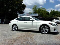 2015 Infiniti Q70 