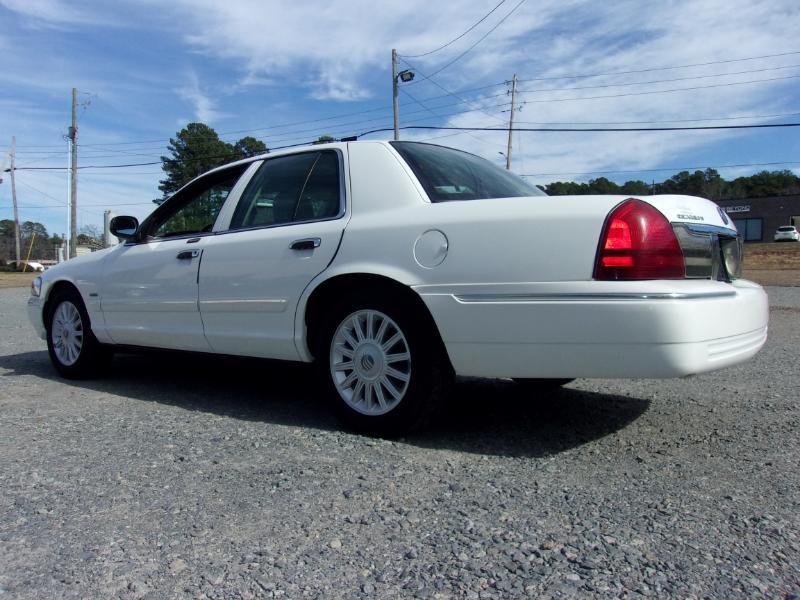 Mercury Grand Marquis LS 2010