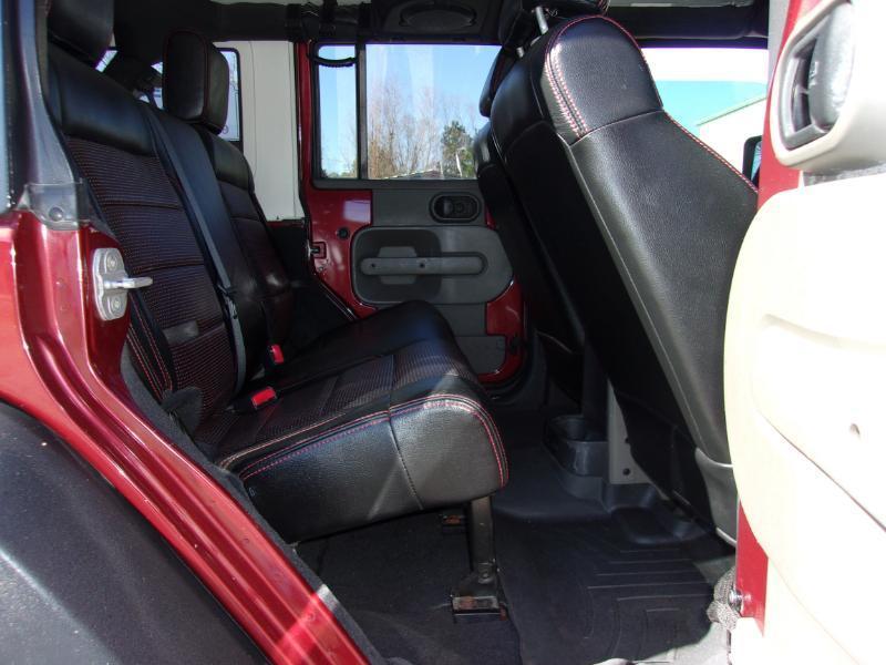 Jeep Wrangler Unlimited Rubicon 4WD 2010