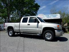 2006 GMC Sierra 2500HD 