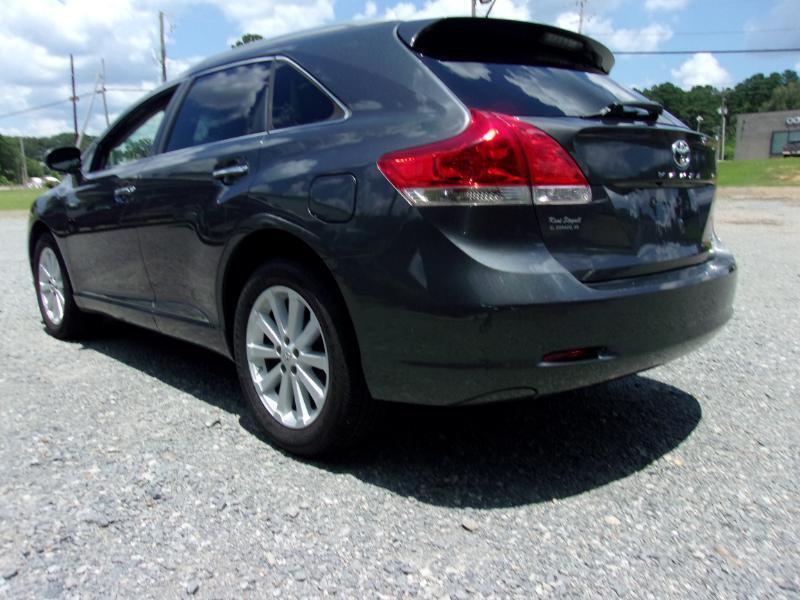 Toyota Venza XLE I4 FWD 2012