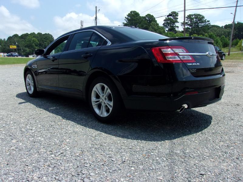 Ford Taurus SEL FWD 2014