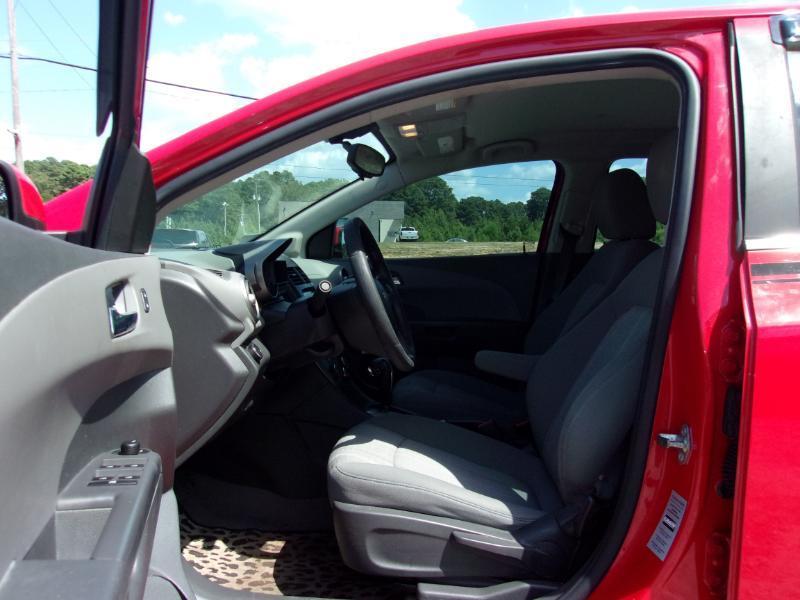Chevrolet Sonic LT Auto Sedan 2015