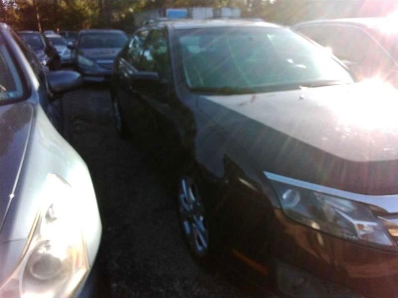 Ford Fusion SE 2012