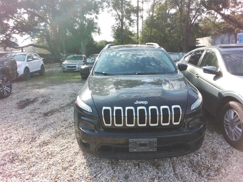 Jeep Cherokee Latitude FWD 2015