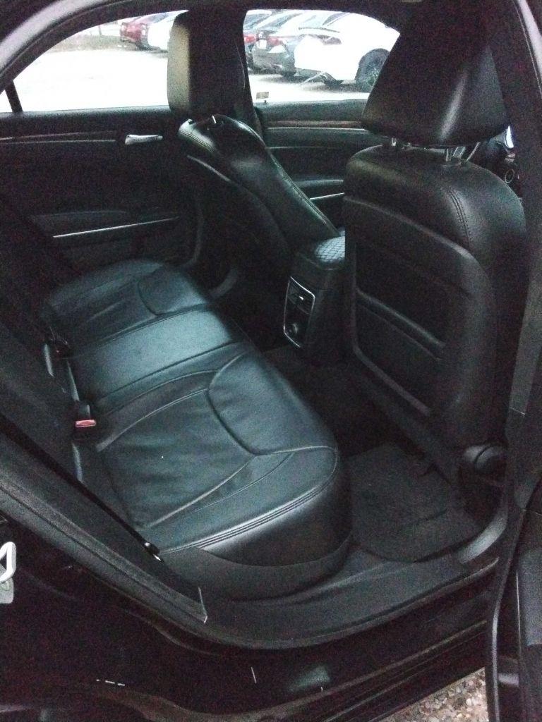 Chrysler 300 RWD 2014