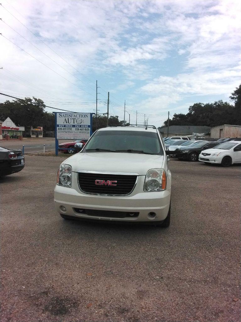 GMC Yukon SLT 2WD 2013