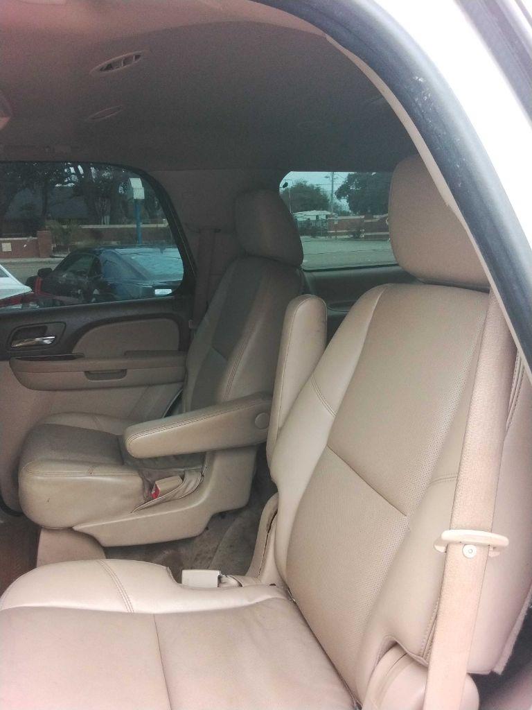 GMC Yukon SLT 2WD 2013