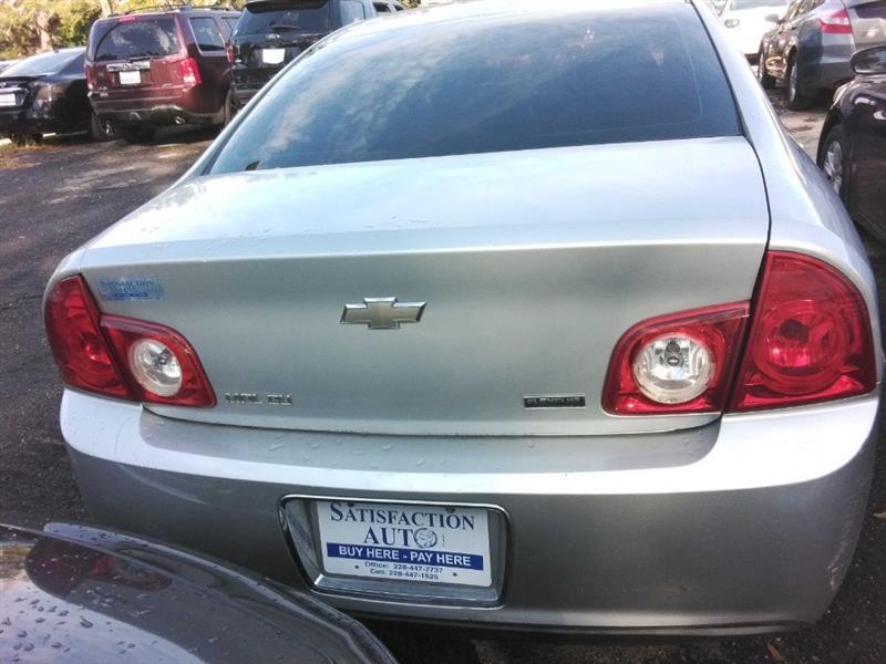 Chevrolet Malibu 1LT 2011