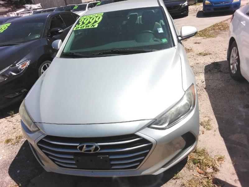 Hyundai Elantra Value Edition 6A 2017