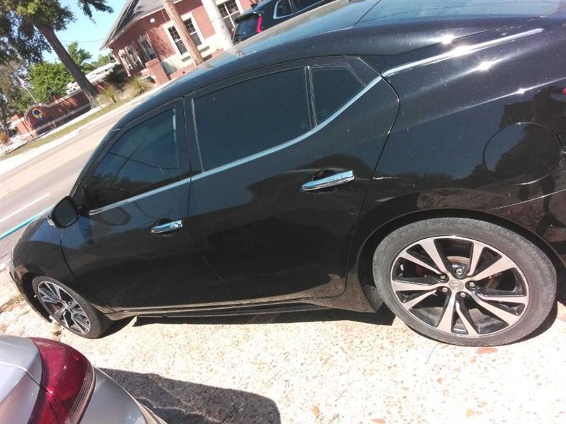 Nissan Maxima 3.5 SR 2018