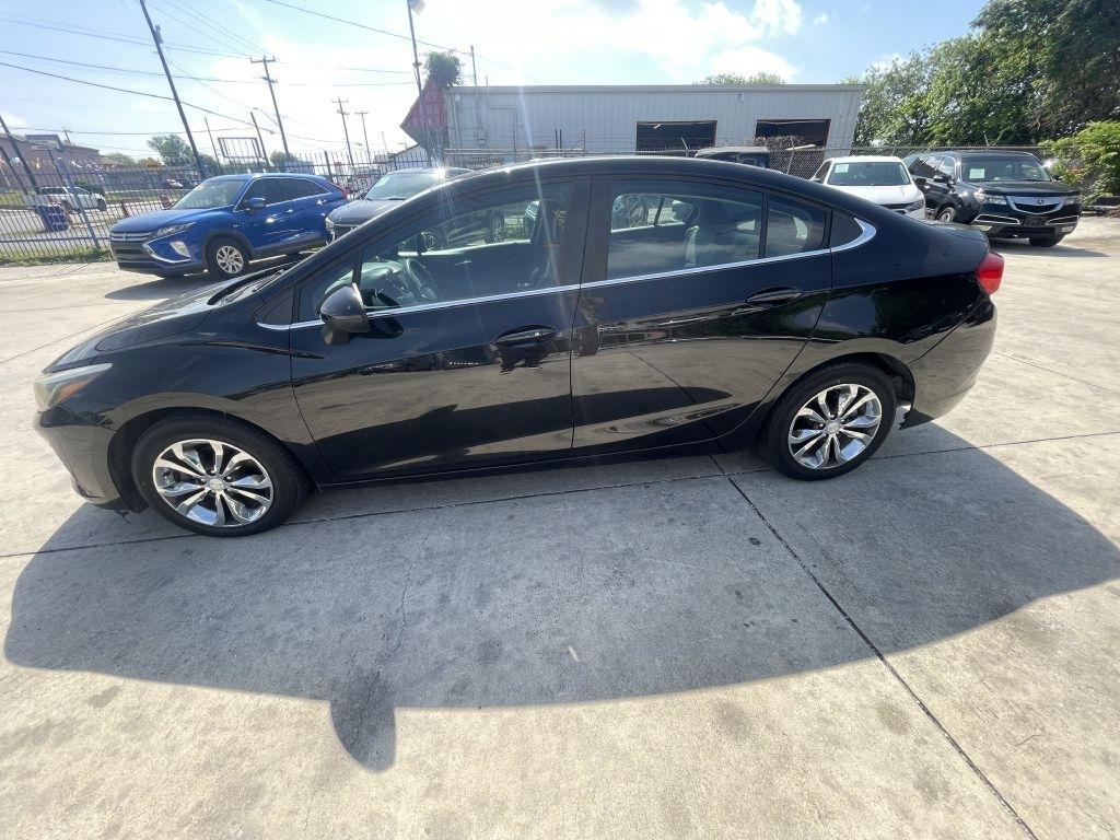 2019 Chevrolet Cruze LT Auto