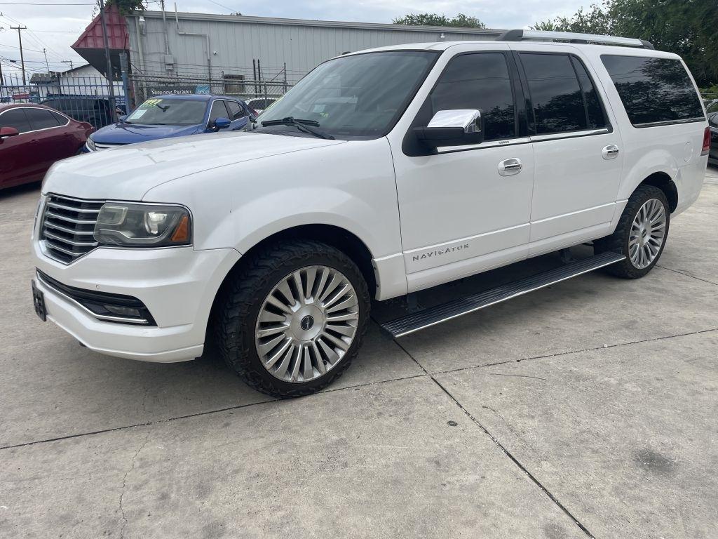 2015 Lincoln Navigator L 4WD