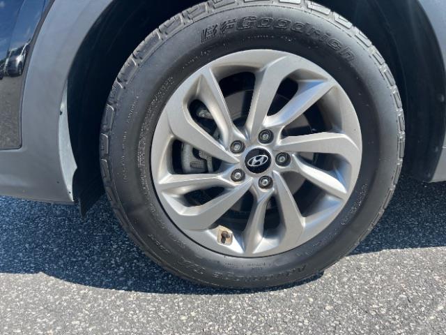 Hyundai Tucson SE w/Preferred Package AWD 2016 Hyundai Tucson SE w/Preferred Package AWD 2016