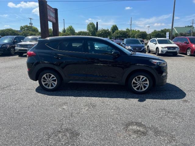 Hyundai Tucson SE w/Preferred Package AWD 2016 Hyundai Tucson SE w/Preferred Package AWD 2016