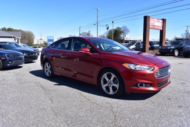 Ford Fusion SE 2016