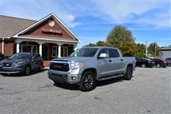 2015 Toyota Tundra  2015 Toyota Tundra