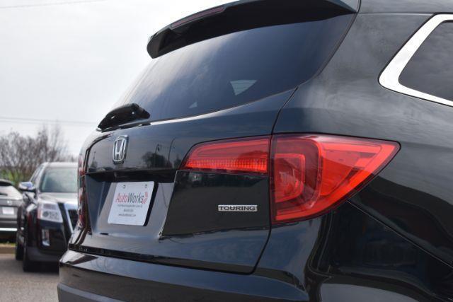 Honda Pilot Touring 2WD 2016