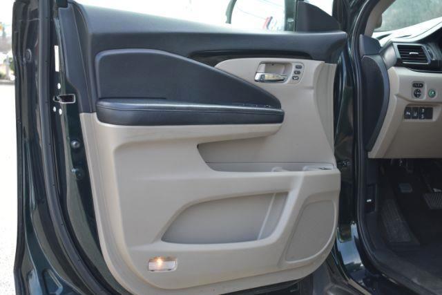 Honda Pilot Touring 2WD 2016