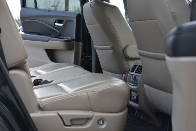 Honda Pilot Touring 2WD 2016