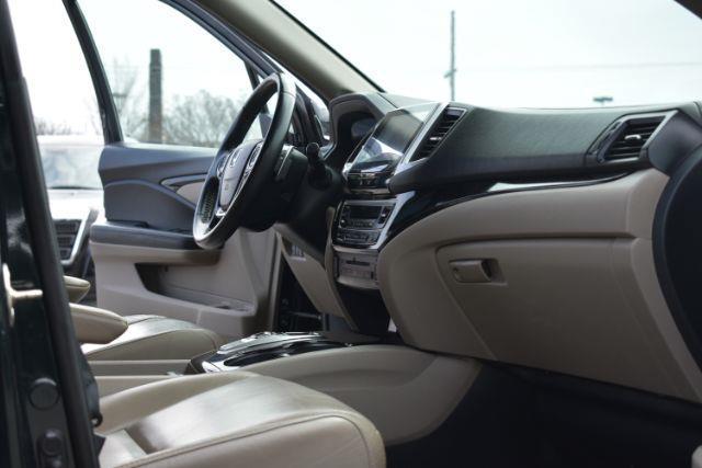 Honda Pilot Touring 2WD 2016