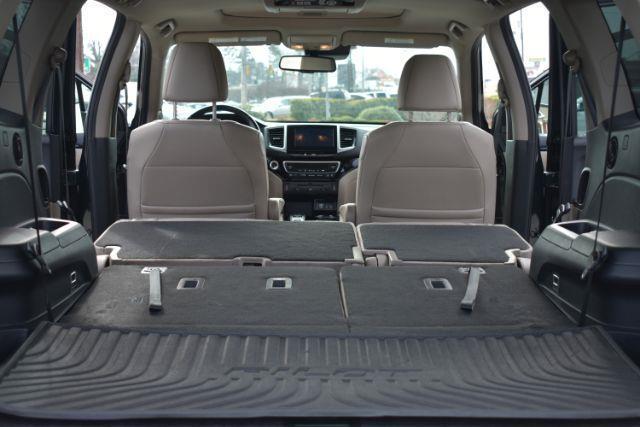 Honda Pilot Touring 2WD 2016