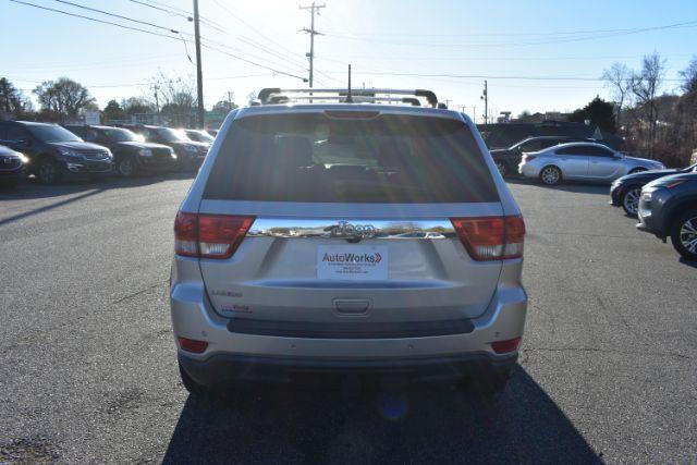 Jeep Grand Cherokee Laredo 2WD 2013