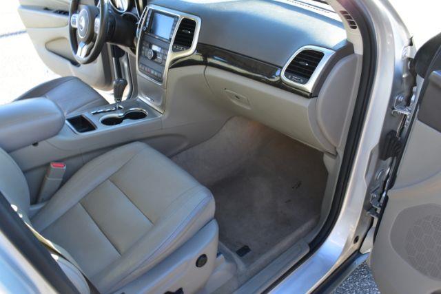 Jeep Grand Cherokee Laredo 2WD 2013