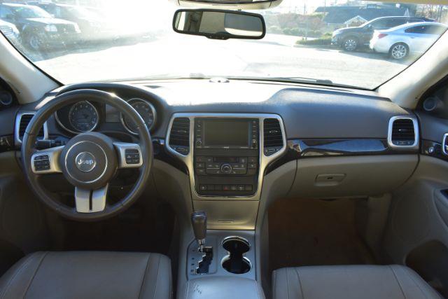 Jeep Grand Cherokee Laredo 2WD 2013