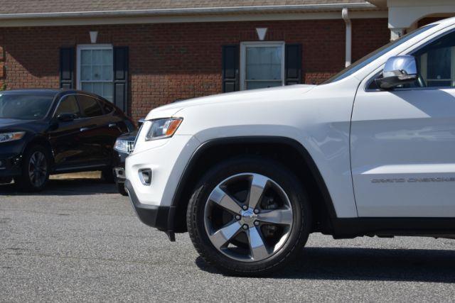 Jeep Grand Cherokee Limited 2WD 2015