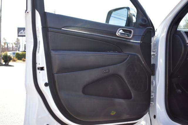 Jeep Grand Cherokee Limited 2WD 2015