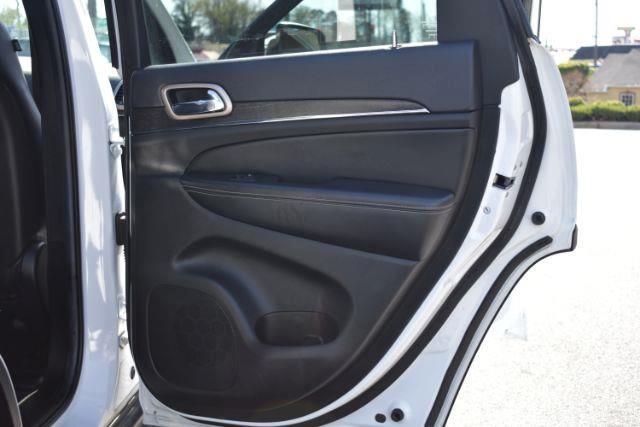 Jeep Grand Cherokee Limited 2WD 2015