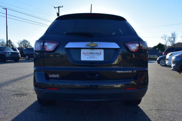 Chevrolet Traverse 2LT FWD 2015