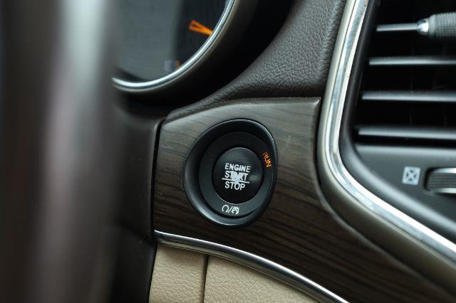 Jeep Grand Cherokee Overland 4WD 2017