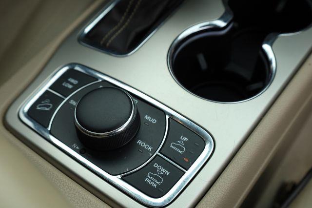 Jeep Grand Cherokee Overland 4WD 2017