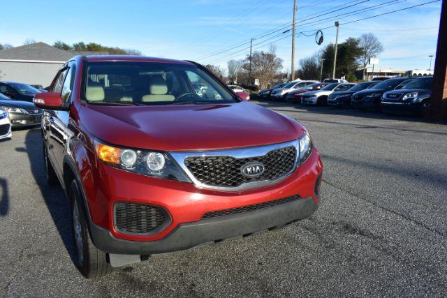 Kia Sorento LX 2WD 2011