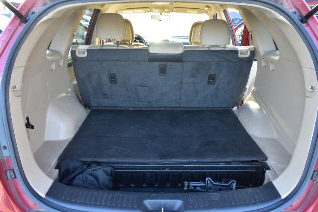 Kia Sorento LX 2WD 2011