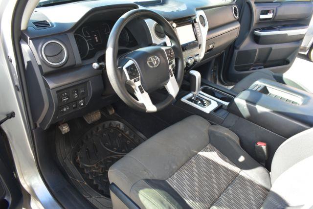 Toyota Tundra SR5 5.7L V8 FFV CrewMax 4WD 2018