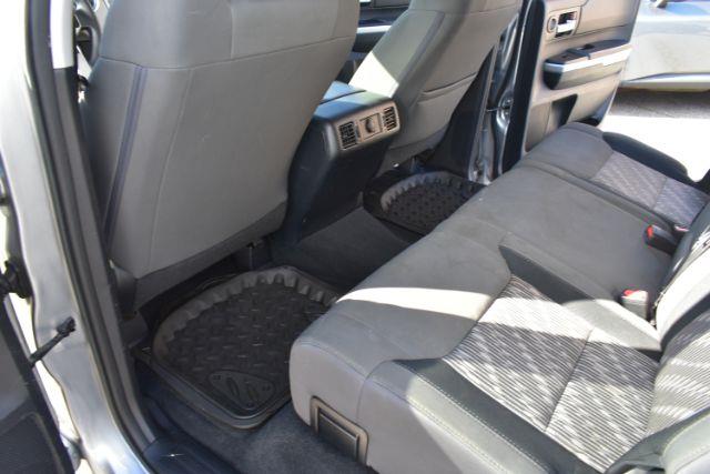 Toyota Tundra SR5 5.7L V8 FFV CrewMax 4WD 2018